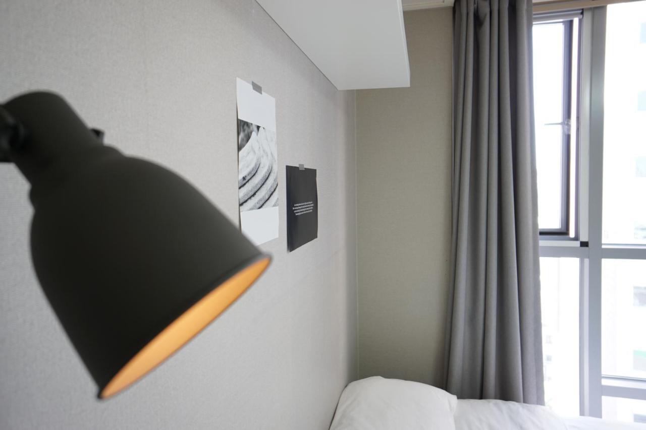 Alice Apartment Seoul Exteriör bild