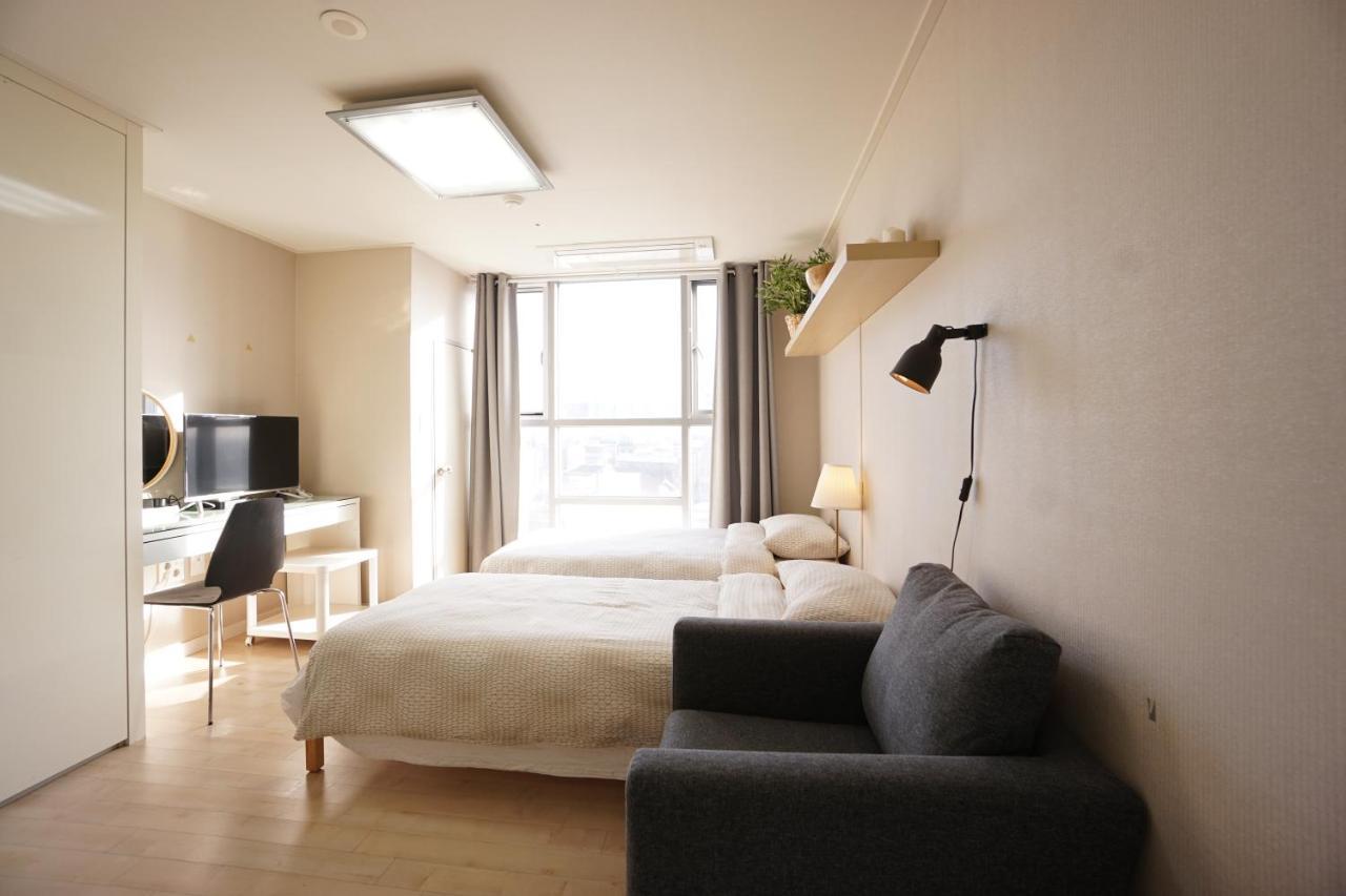 Alice Apartment Seoul Exteriör bild